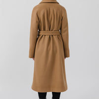 The Mag Mile - Wool Coat in Camel