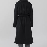 The Mag Mile - Wool Coat in Black