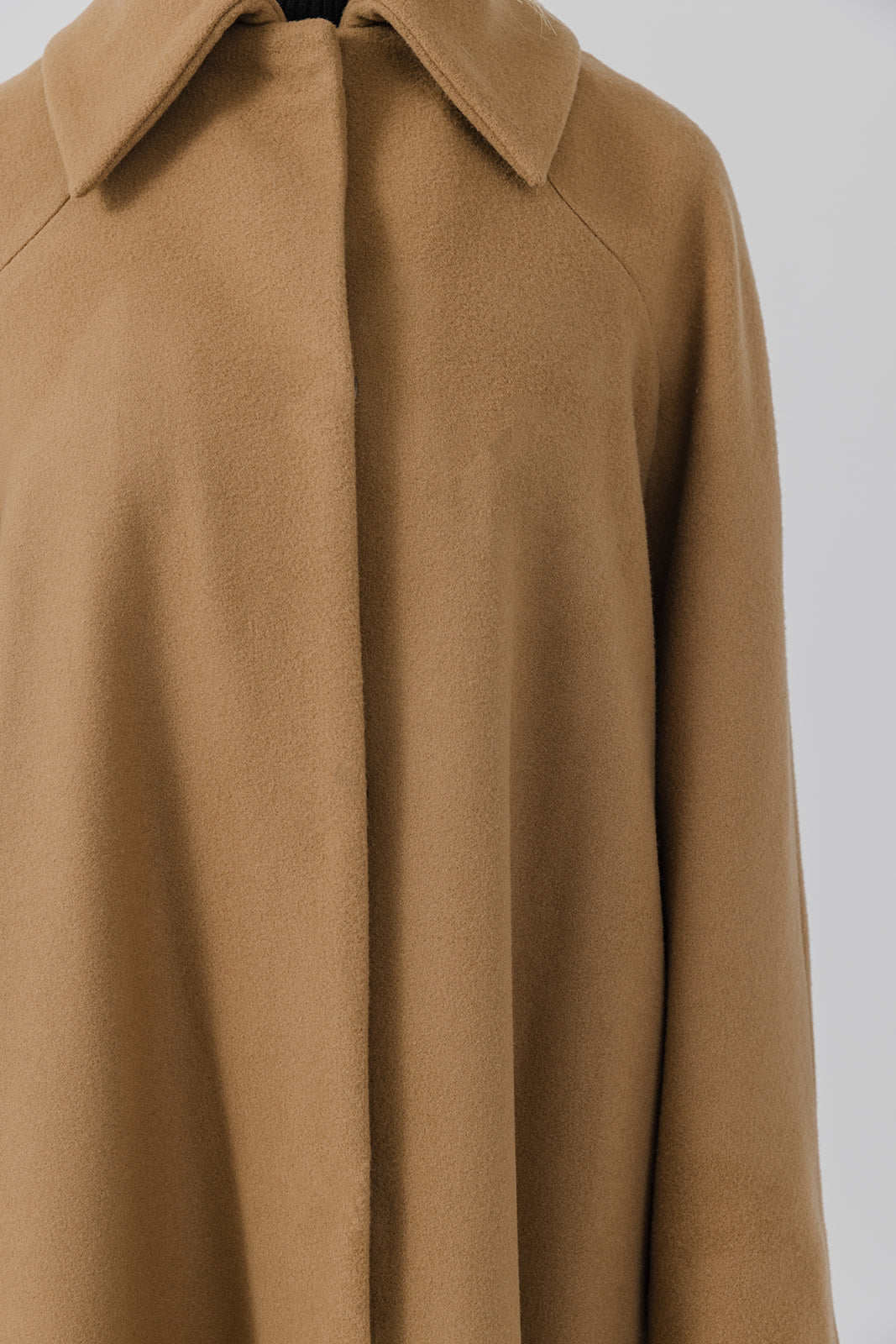 The Mag Mile - Wool Coat in Camel