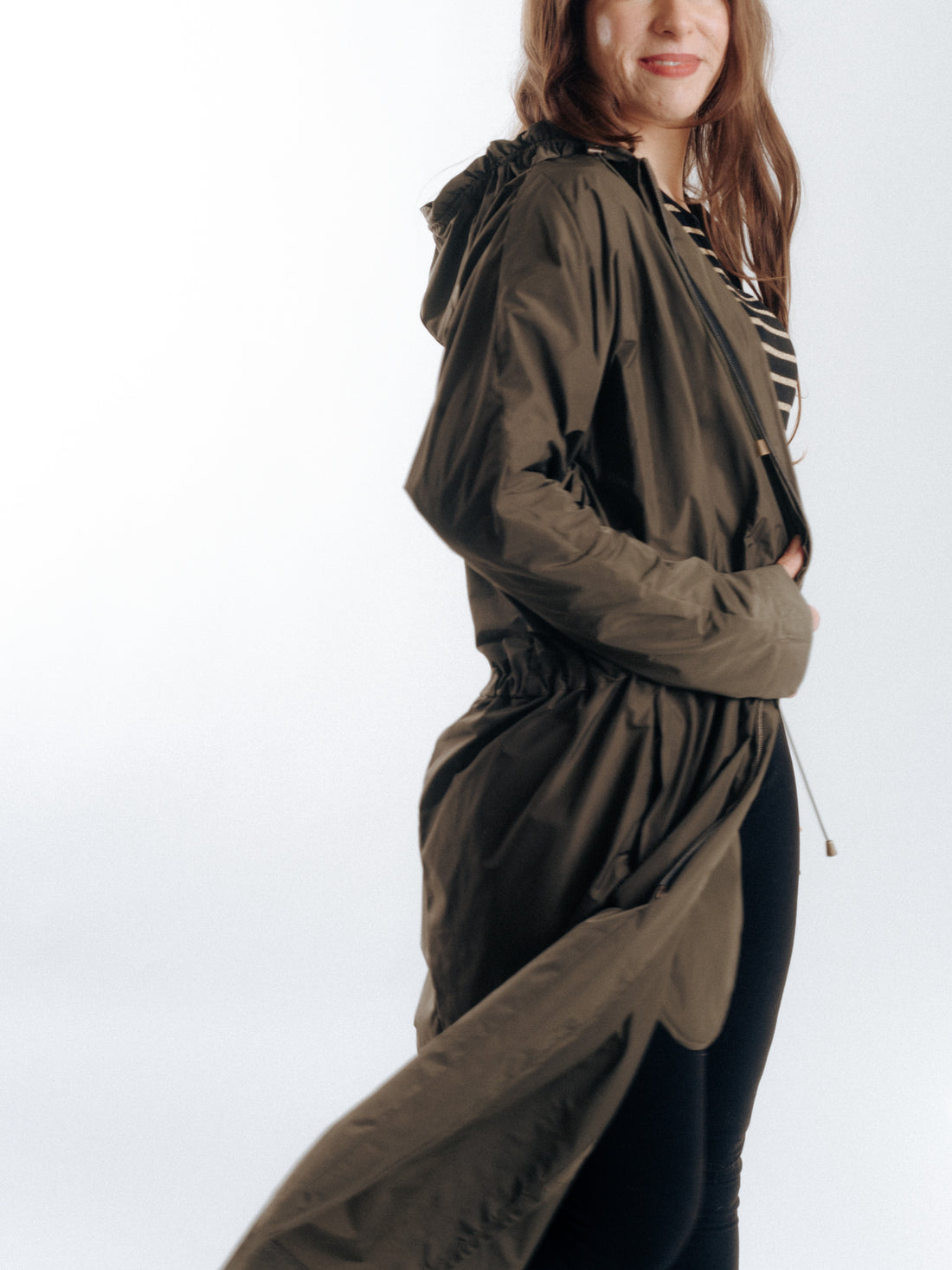 Long Raincoat with Hood - Moss